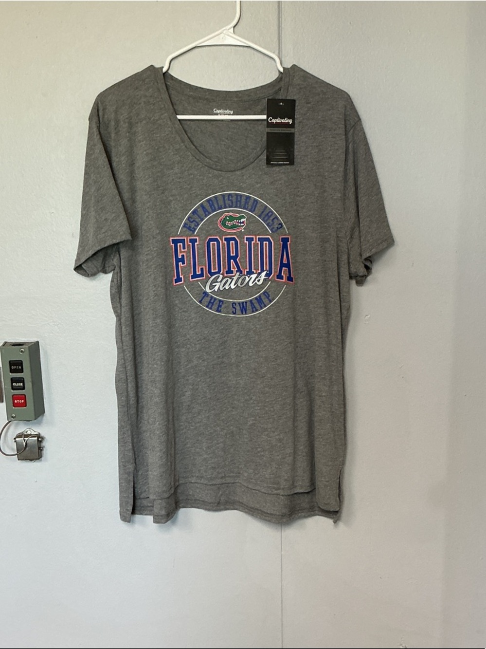 Florida Gators Gray Short Sleeve Tee by Captivating